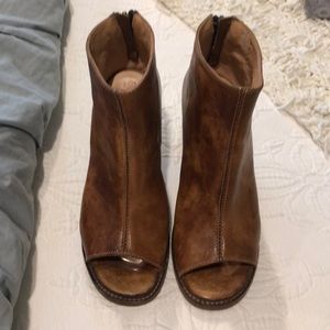 Bed Stu booties